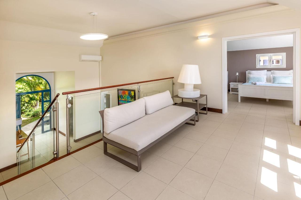 Villa Marine 5 Etoiles Sur La Du Lagon A Deux Pas Du Golf